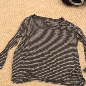 american eagle long sleeve tee